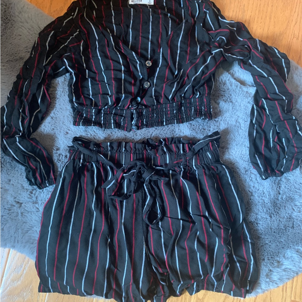 Hollister Matching Set!
